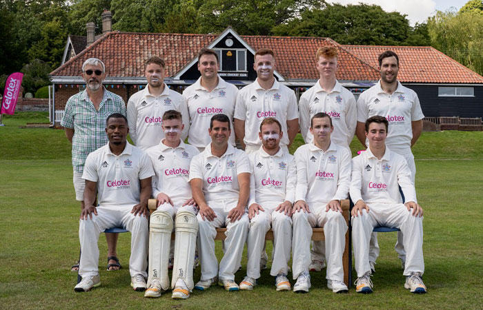 Hadleigh Cricket Club Team Picture